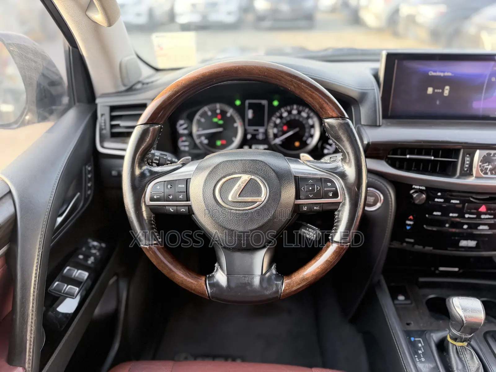 Lexus LX 2017 Black