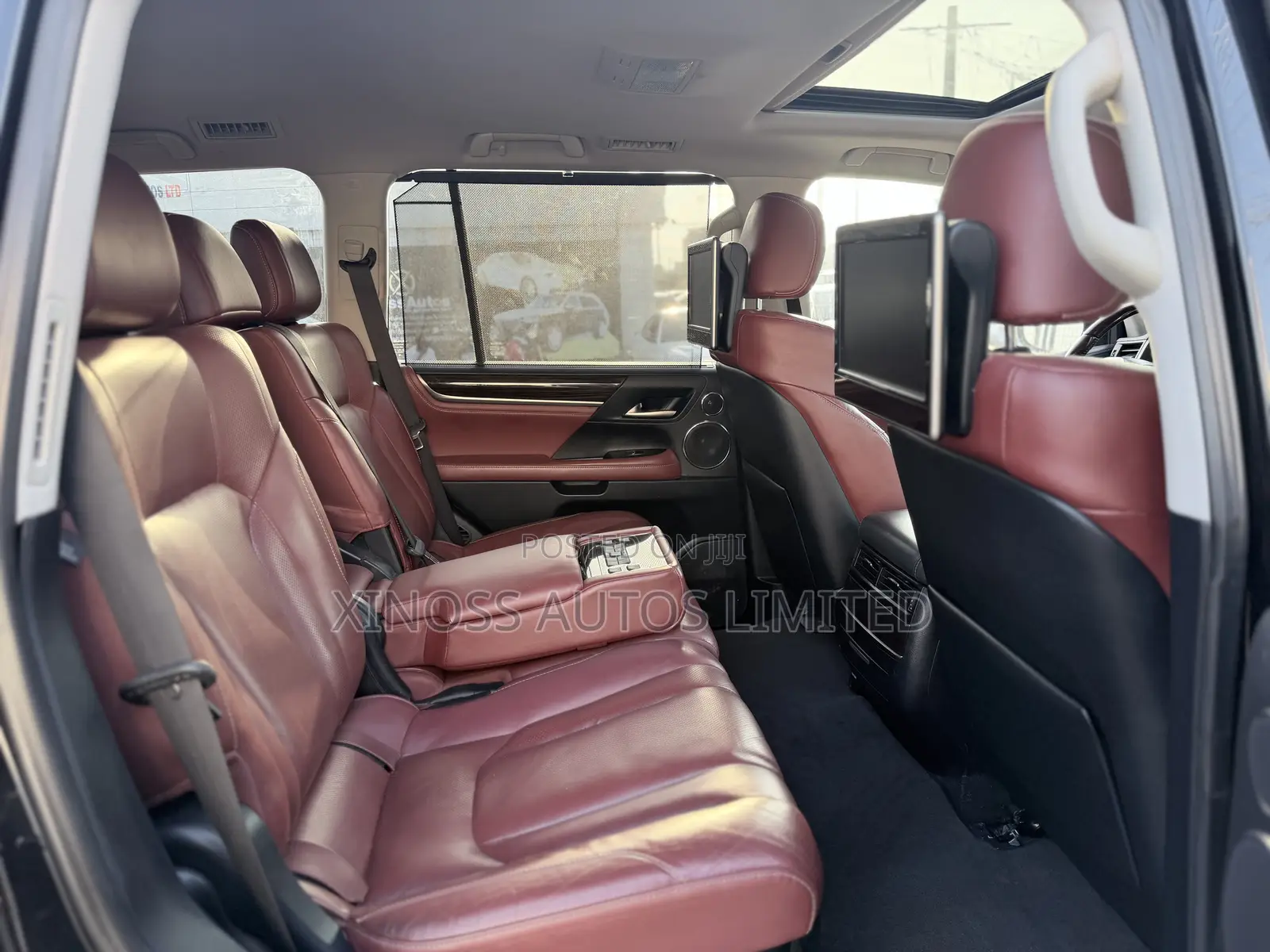 Lexus LX 2017 Black