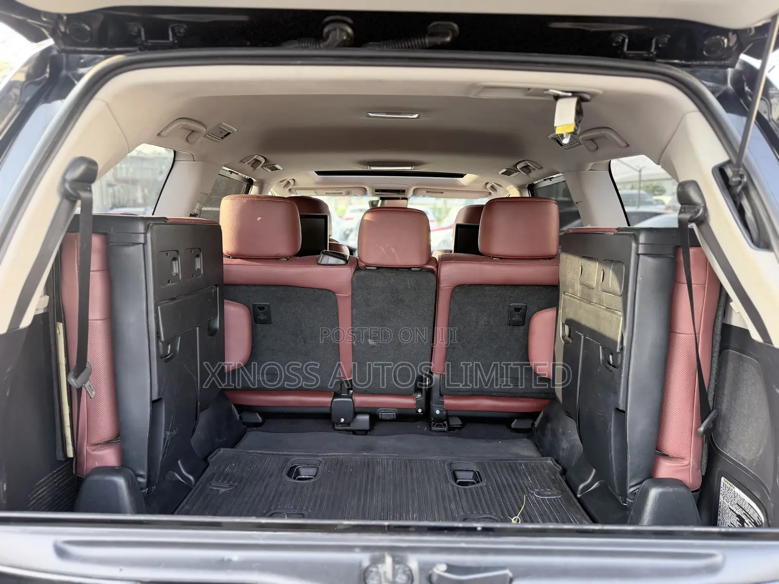 Lexus LX 2017 Black