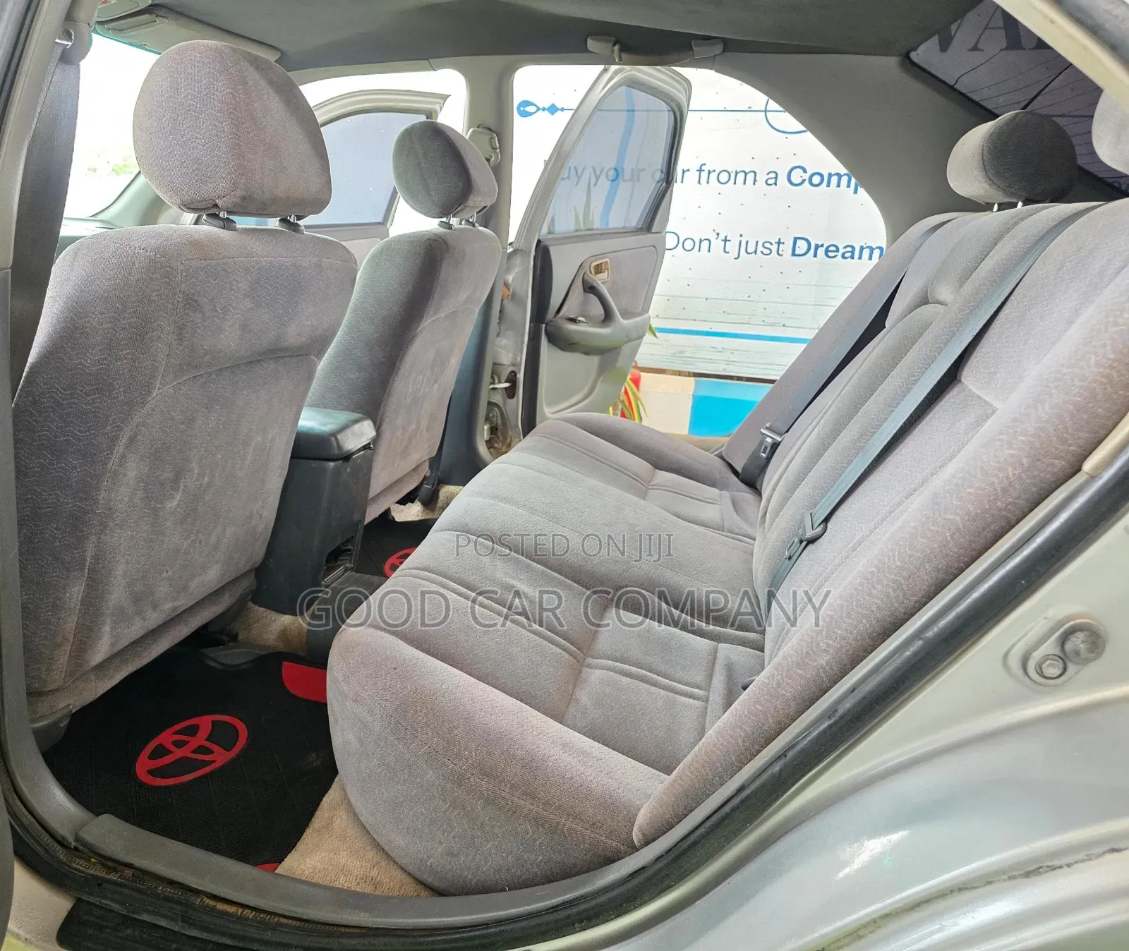 Toyota Camry Automatic 1999 Silver