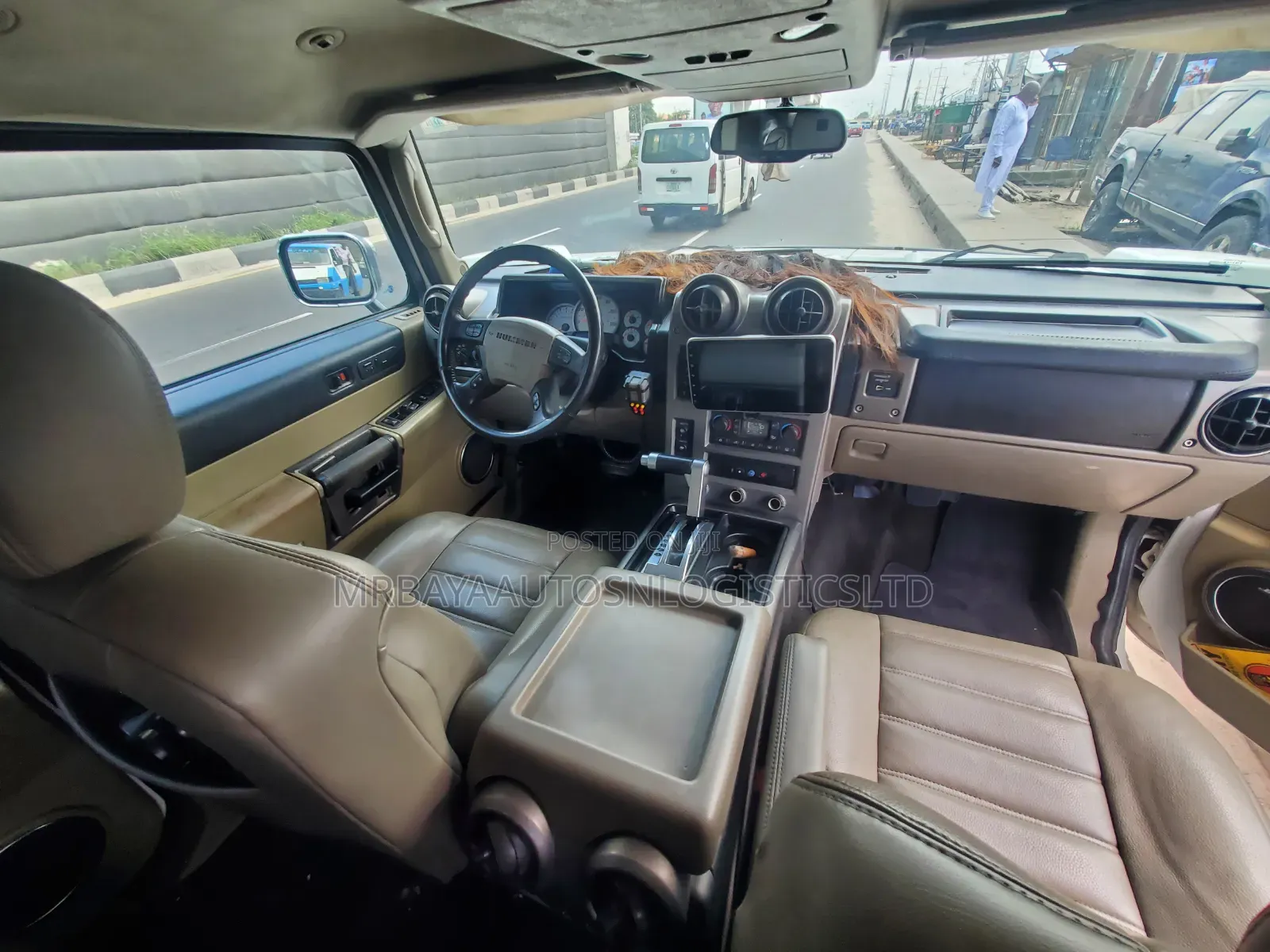 Hummer H2 2005 White