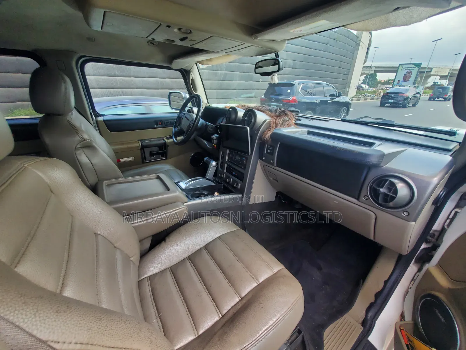 Hummer H2 2005 White