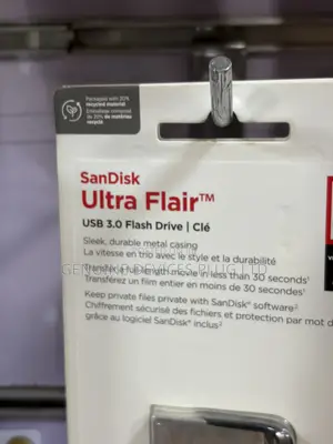 SanDisk Ultra Flair USB 3.0 Flash Drive - 32GB
