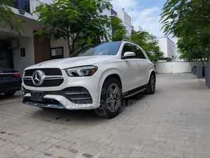 Mercedes-Benz GLE-Class 2022 White