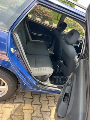 Toyota Avensis 2.0 D Verso 2002 Blue