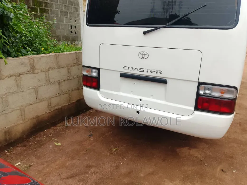 Toyota Coaster 2018 White