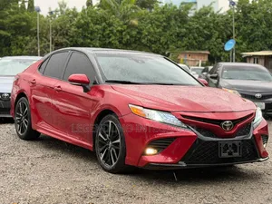 Toyota Camry 2019 Red