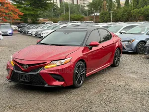 Toyota Camry 2019 Red