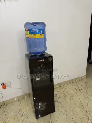 Hot Cold Water Dispenser With Mini Fridge – Neatly Used
