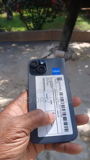 New Apple iPhone 15 128 GB Blue