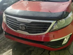 Kia Sportage 2012 Red