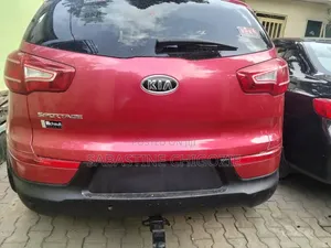 Kia Sportage 2012 Red