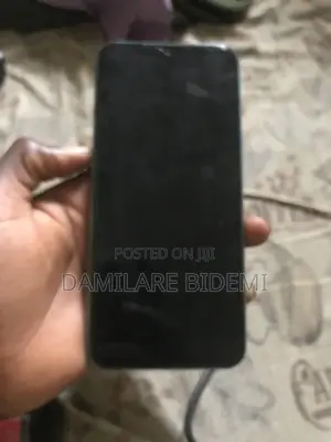 Tecno Spark 8C 64 GB Gray