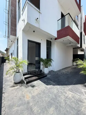 Furnished 5bdrm Duplex in Lekki for sale