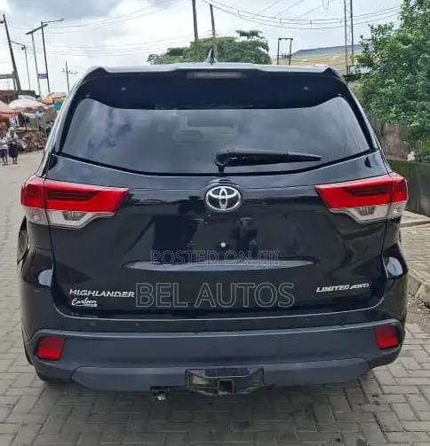Toyota Highlander 2015 Black