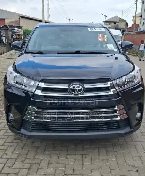 Toyota Highlander 2015 Black