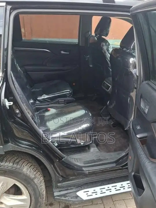 Toyota Highlander 2015 Black