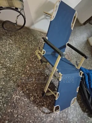 Foldable Relaxing Chair