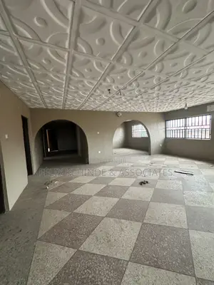 4bdrm Block of Flats in Alegongo Estate, Akobo for rent