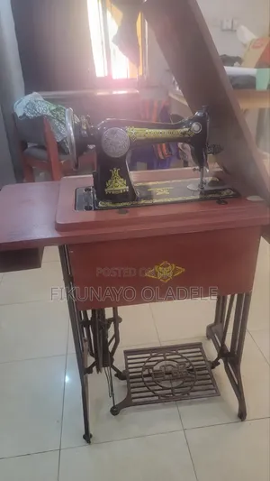 Sewing Machine (Manual)