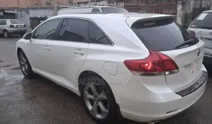 Toyota Venza XLE 2015 White