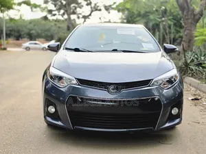 Toyota Corolla S 4dr Sedan (1.8L 4cyl CVT) 2014 Gray