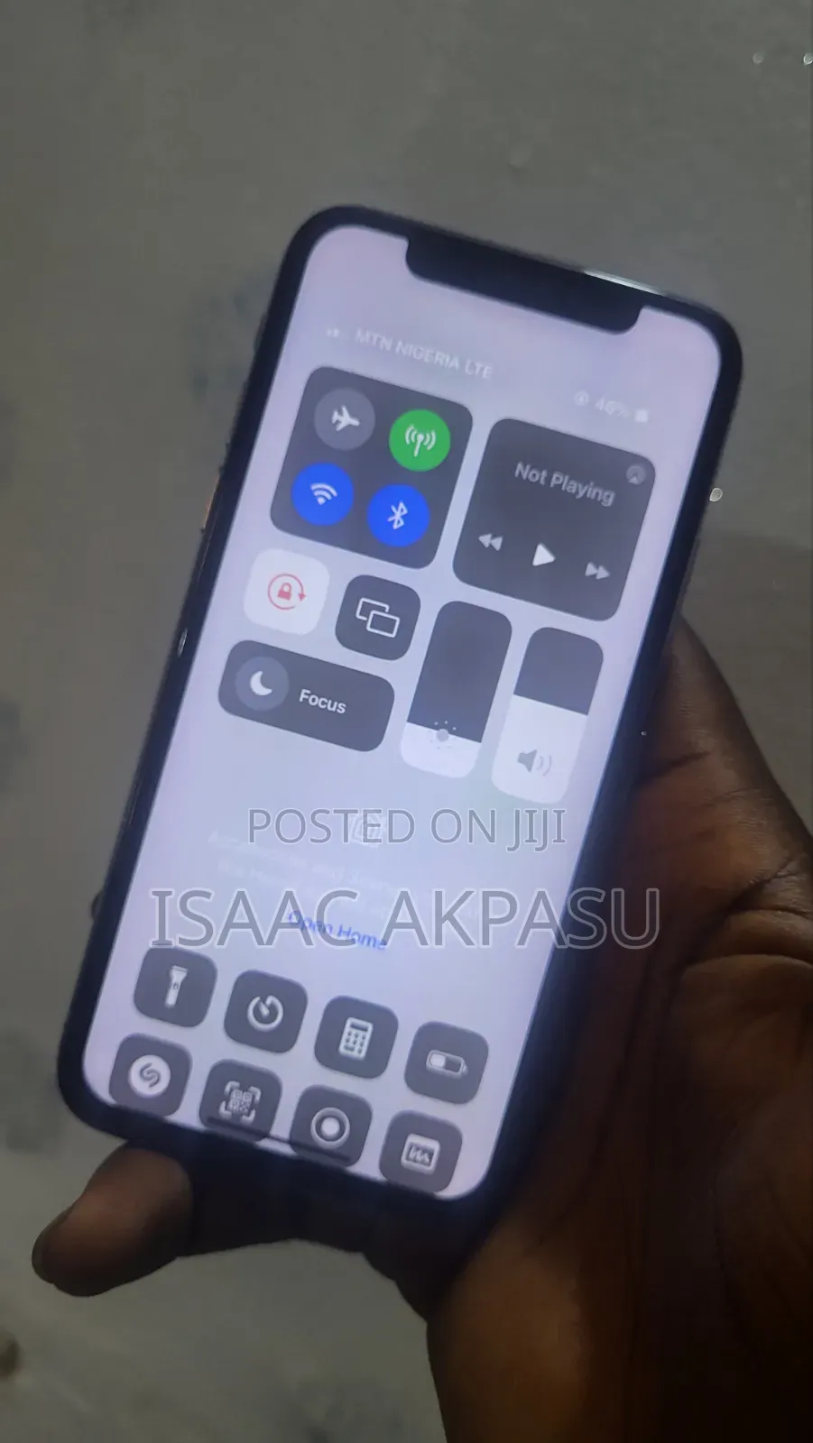Apple iPhone X 64 GB White