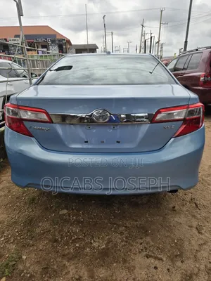 Toyota Camry 2012 Blue