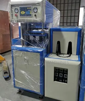 Plastic Bottle Making Machine