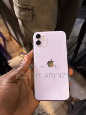 Apple iPhone 11 64 GB Purple