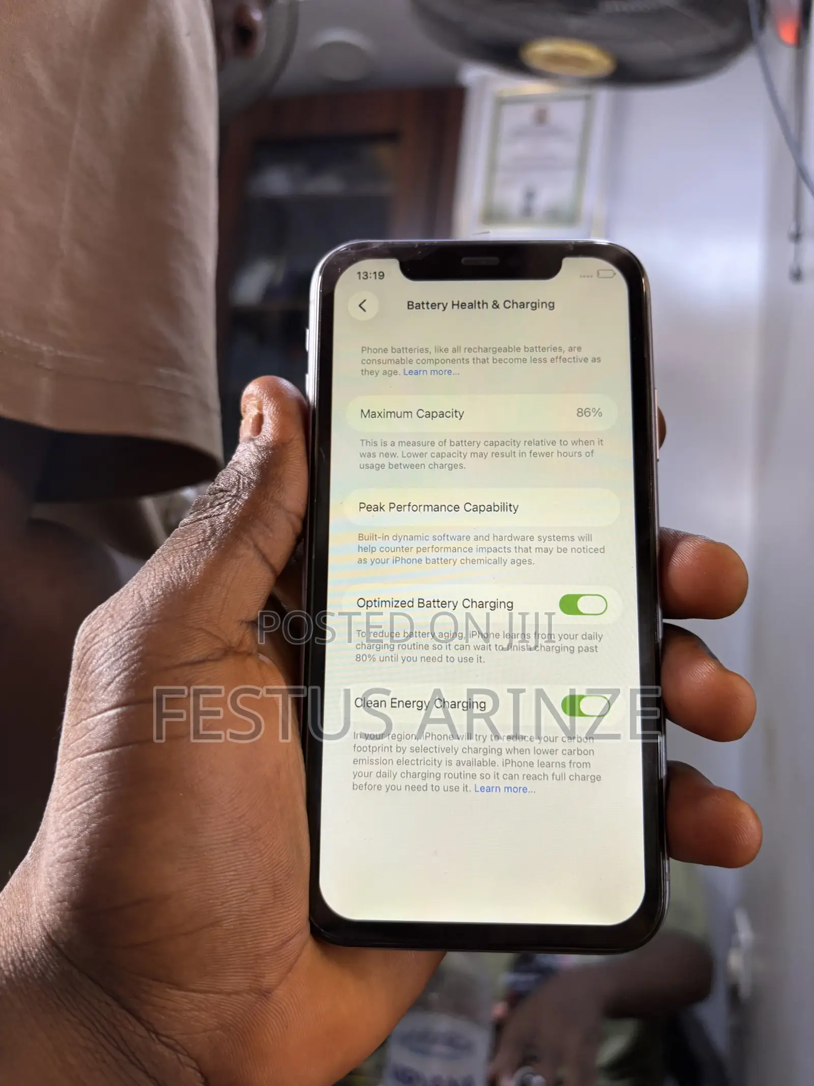 Apple iPhone 11 64 GB Purple