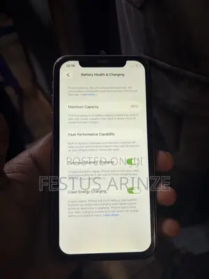 Apple iPhone 11 64 GB Purple