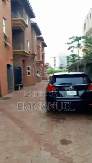 2bdrm Block of Flats in Enugu for sale