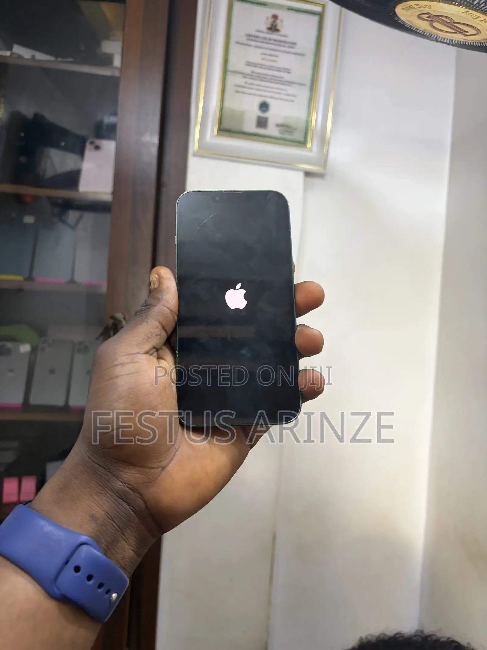 Apple iPhone 13 128 GB Green