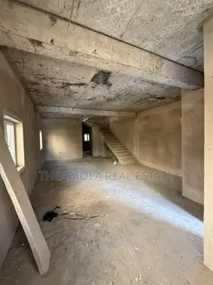 5bdrm Duplex in Kukwaba, Abuja, Kaura for sale
