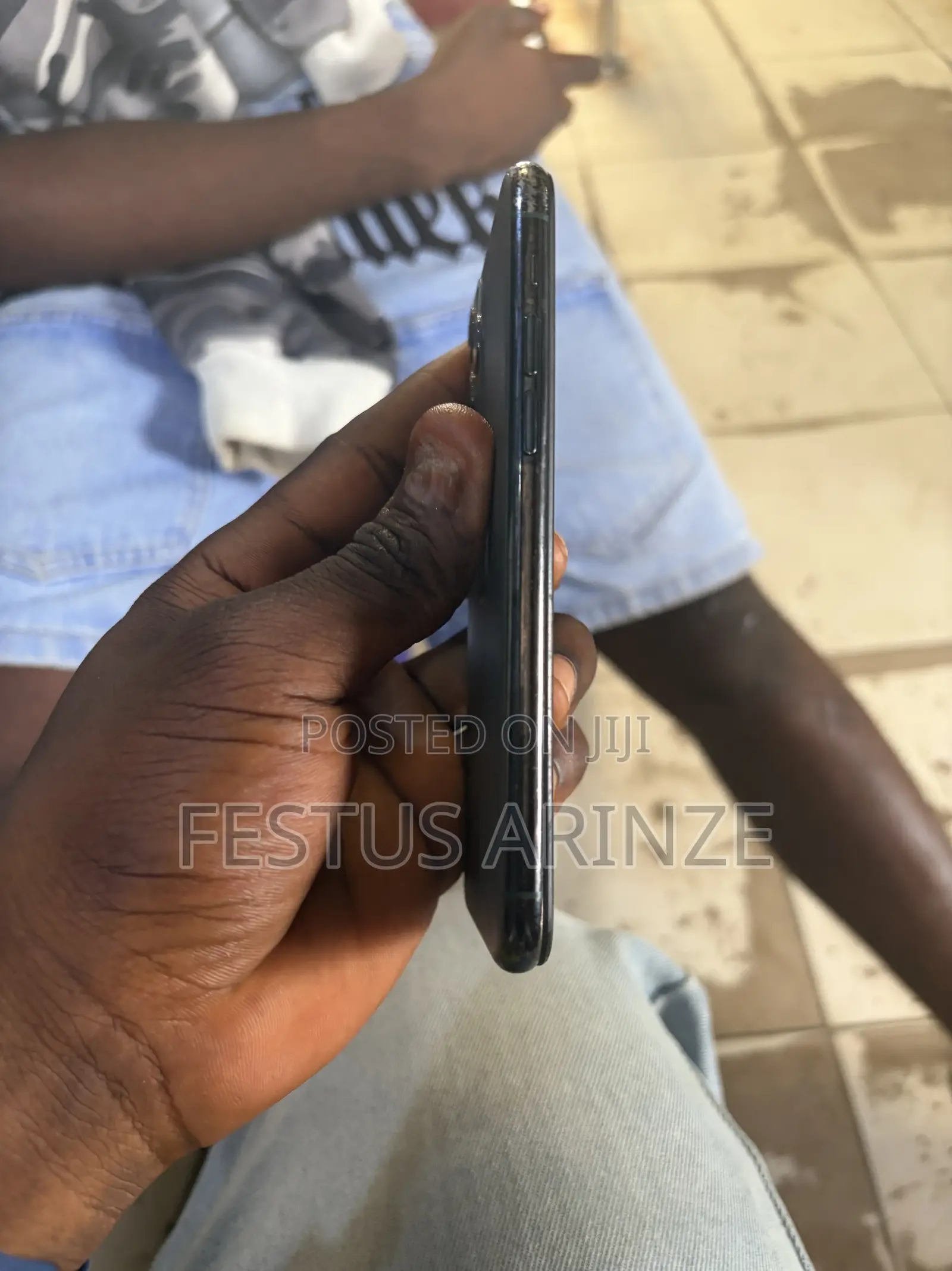 Apple iPhone 11 Pro 64 GB Gray