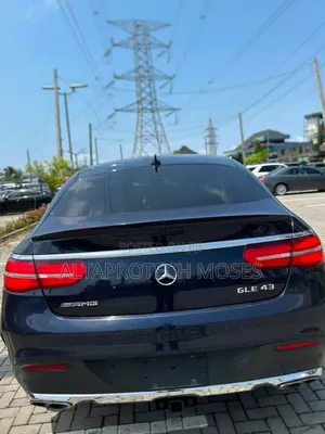 Mercedes-Benz GLE-Class 2018 Blue