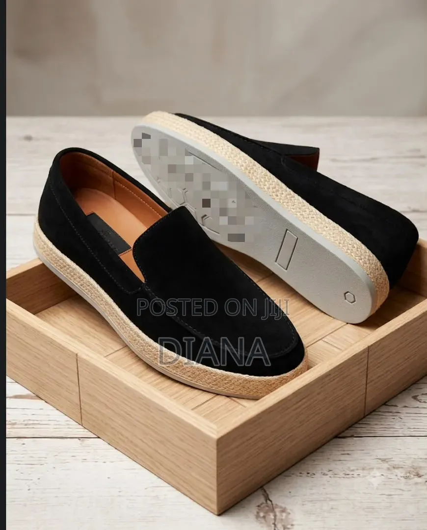 Men's Shoe