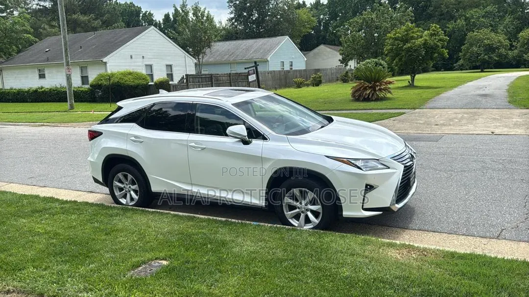 Lexus RX 350 AWD 2017 White