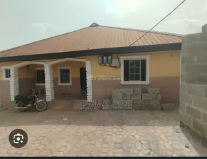 2bdrm Apartment in Beachway, Kosofe for rent