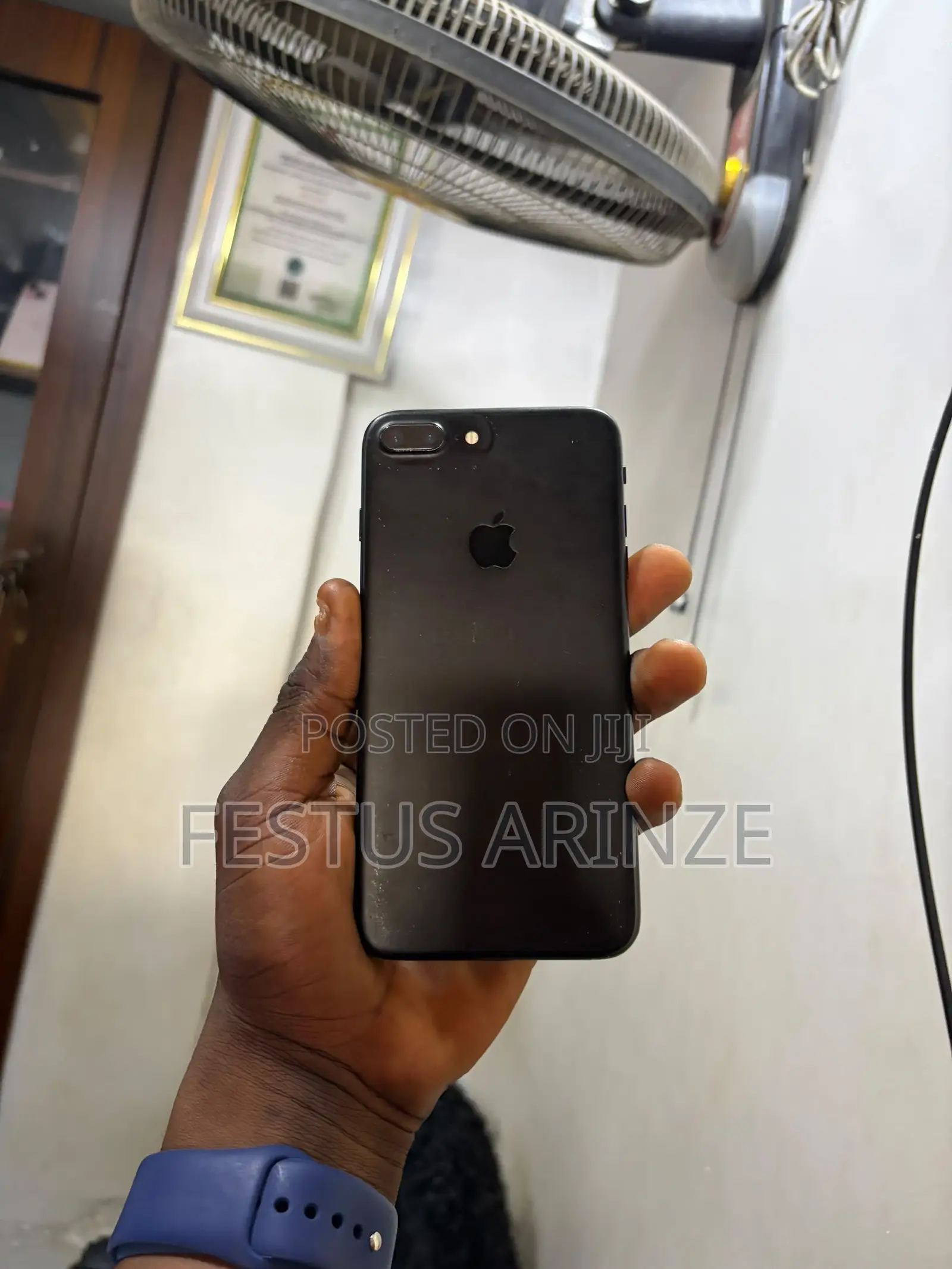Apple iPhone 7 Plus 32 GB Black