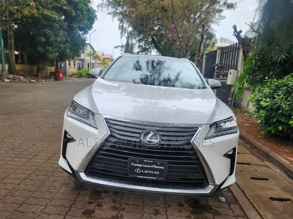 Lexus RX 350 AWD 2017 White