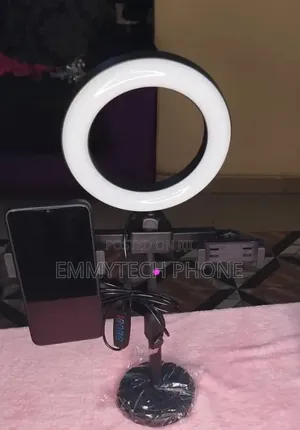 Ring Fill Light, for Selfies and Content