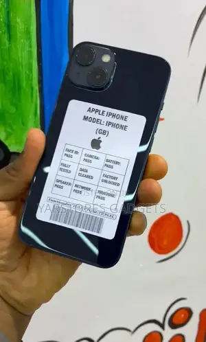 Apple iPhone 13 128 GB Black
