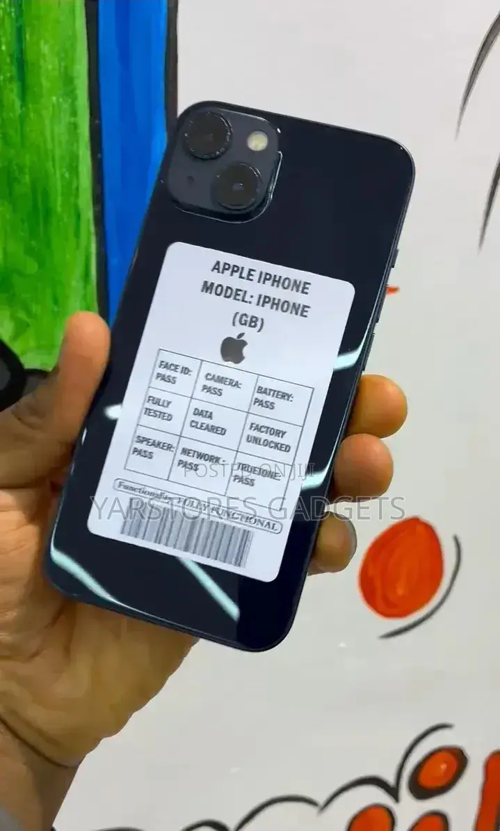Apple iPhone 13 128 GB Black