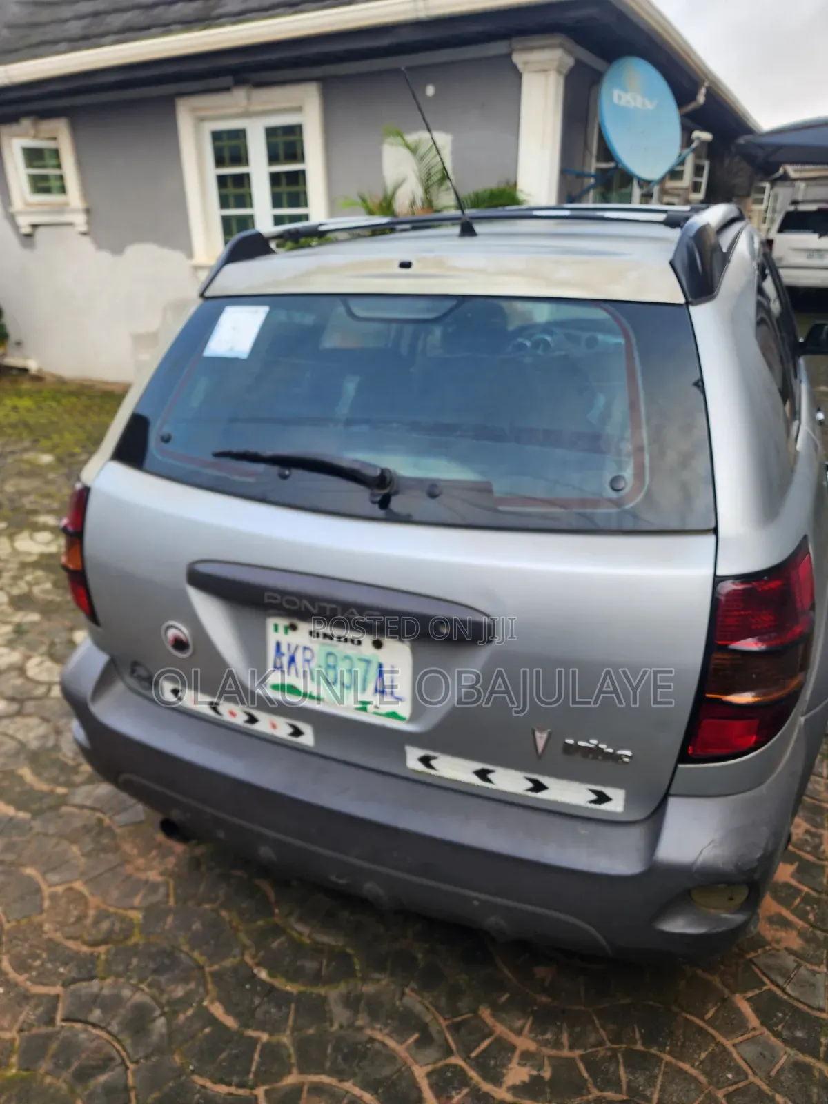 Pontiac Vibe Automatic 2004 Silver