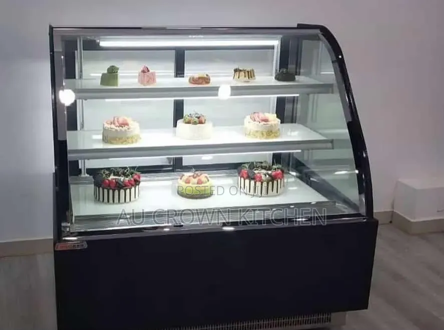 Brand New Cake Chiller