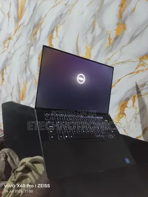 Laptop Dell Precision 5560 16GB Intel Core i7 SSD 512GB