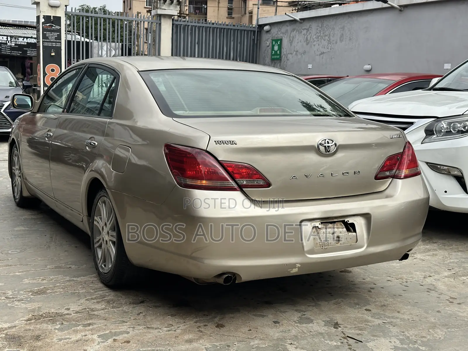 Toyota Avalon 2008 Gold