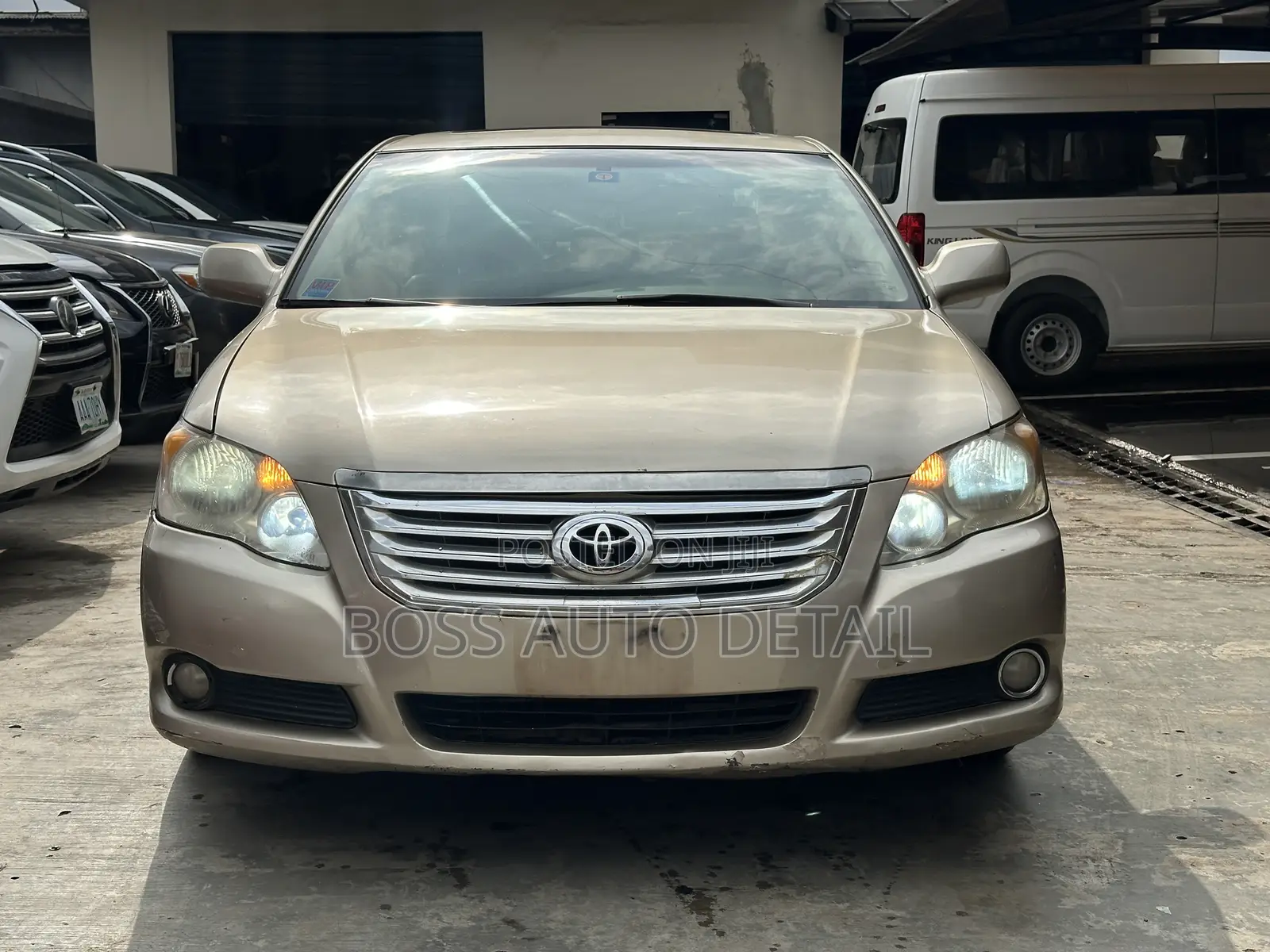 Toyota Avalon 2008 Gold